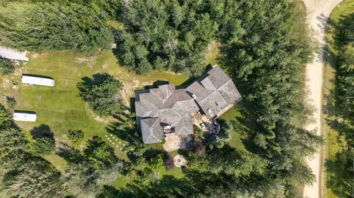Property Photo: 5201 21 Street AB T0C 2C0