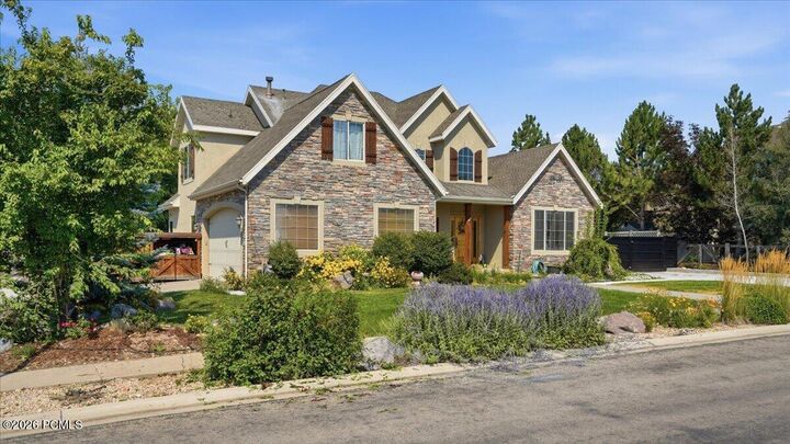 Property Photo:  102 S Fox Den Road  UT 84049 