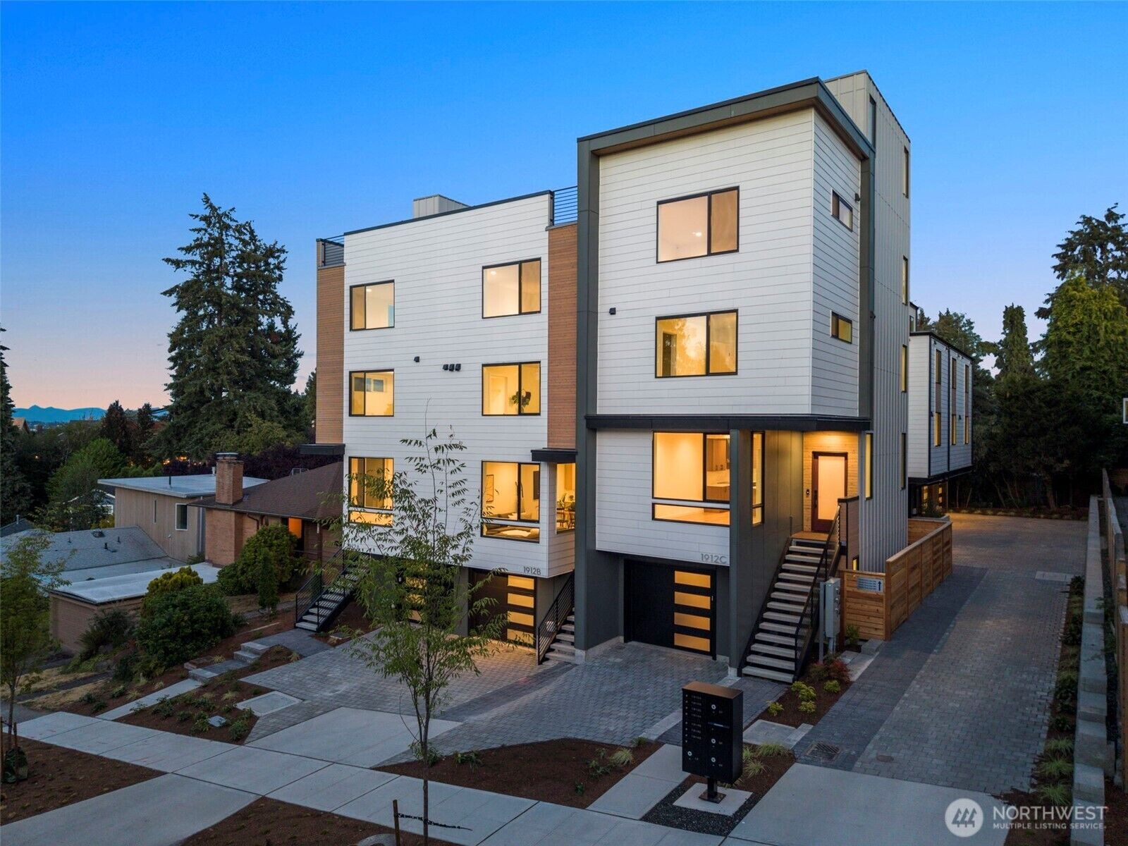Property Photo: 1912 A Ferry Avenue SW WA 98116