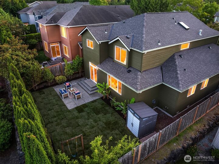 Property Photo:  1226  269th Court SE  WA 98075 