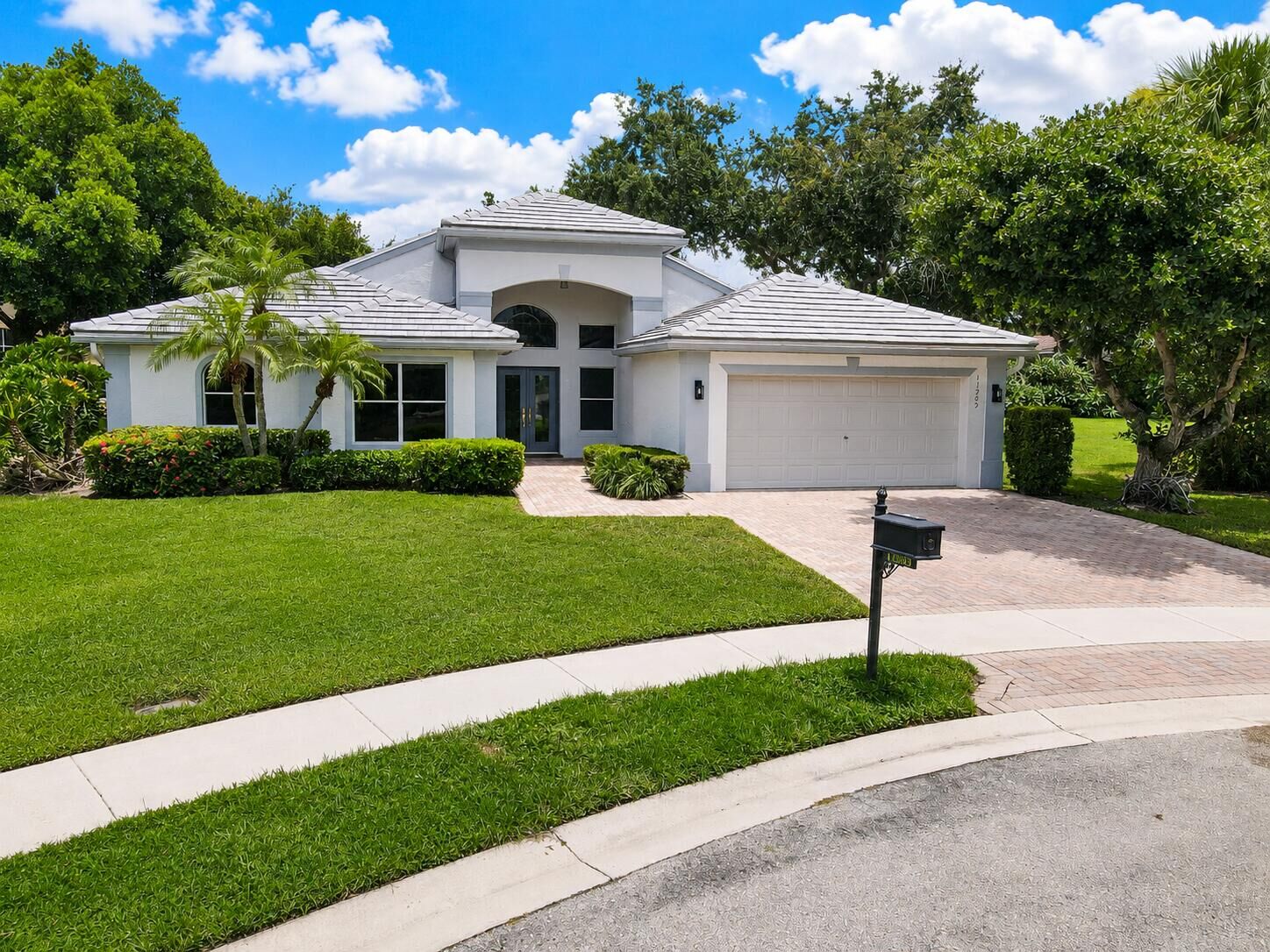 Property Photo:  11269 Kona Court S  FL 33437 