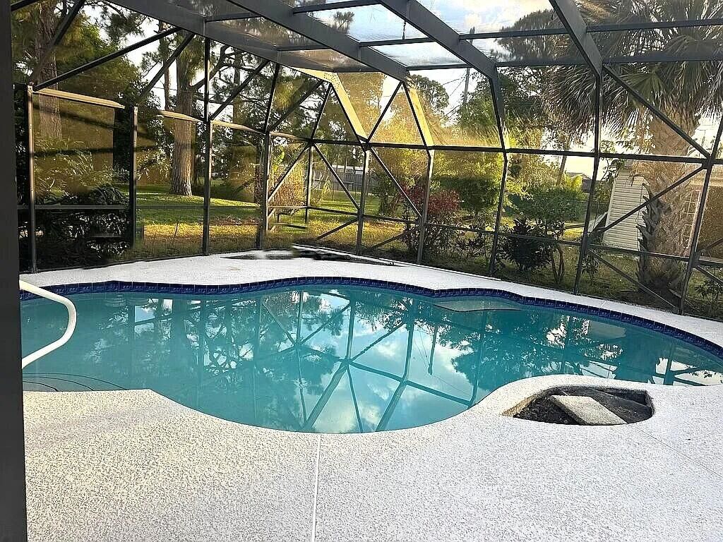 Property Photo: 1813 SE Balleto Street FL 34952