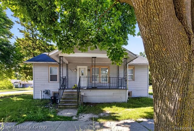 Property Photo: 1603 Cooper Avenue MI 48602