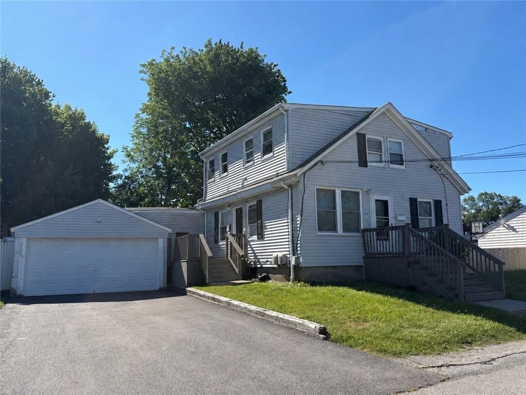 Property Photo:  118 Barrett Avenue  RI 02904 