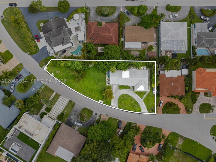 Property Photo:  301 186th St  FL 33160 
