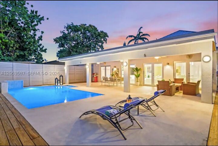 Property Photo:  3427 Frow Ave  FL 33133 