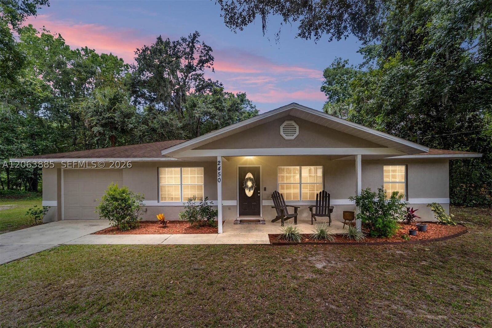 Property Photo: 2450 SE 40th Street Road FL 34480