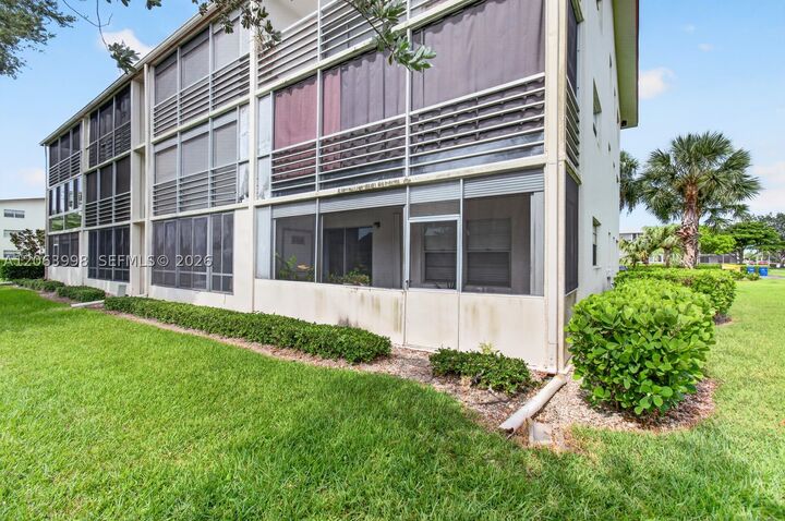 Property Photo:  14 Preston A  FL 33434 
