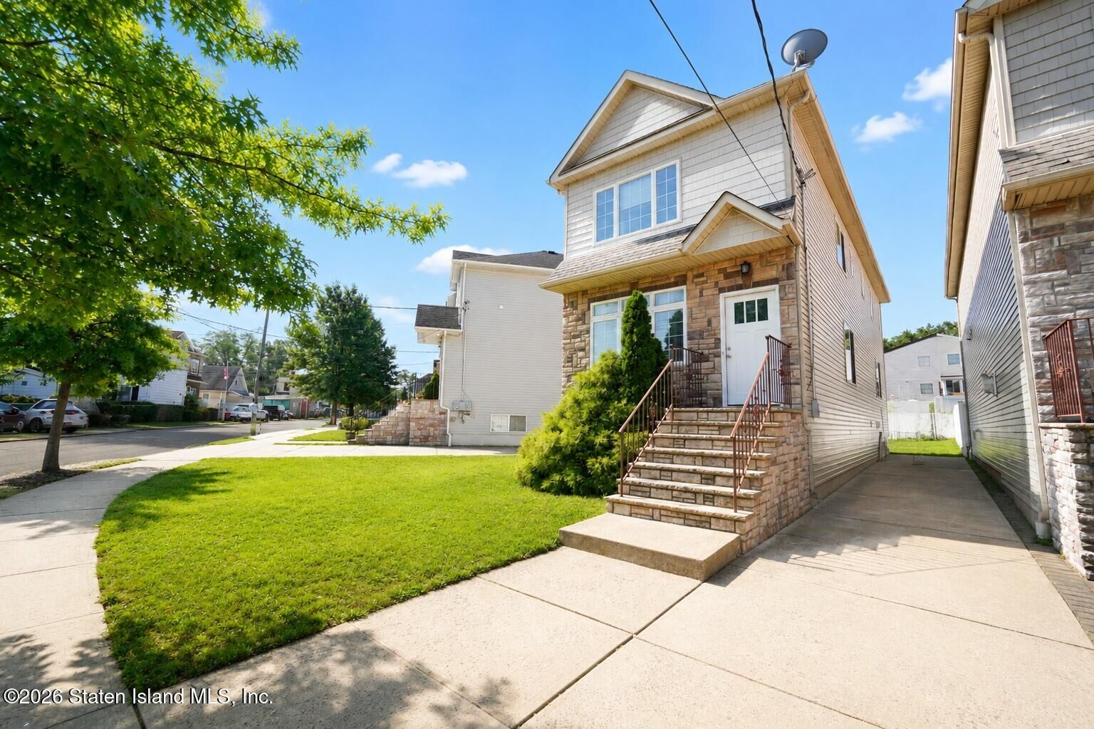 Property Photo: 32 Wild Avenue NY 10314