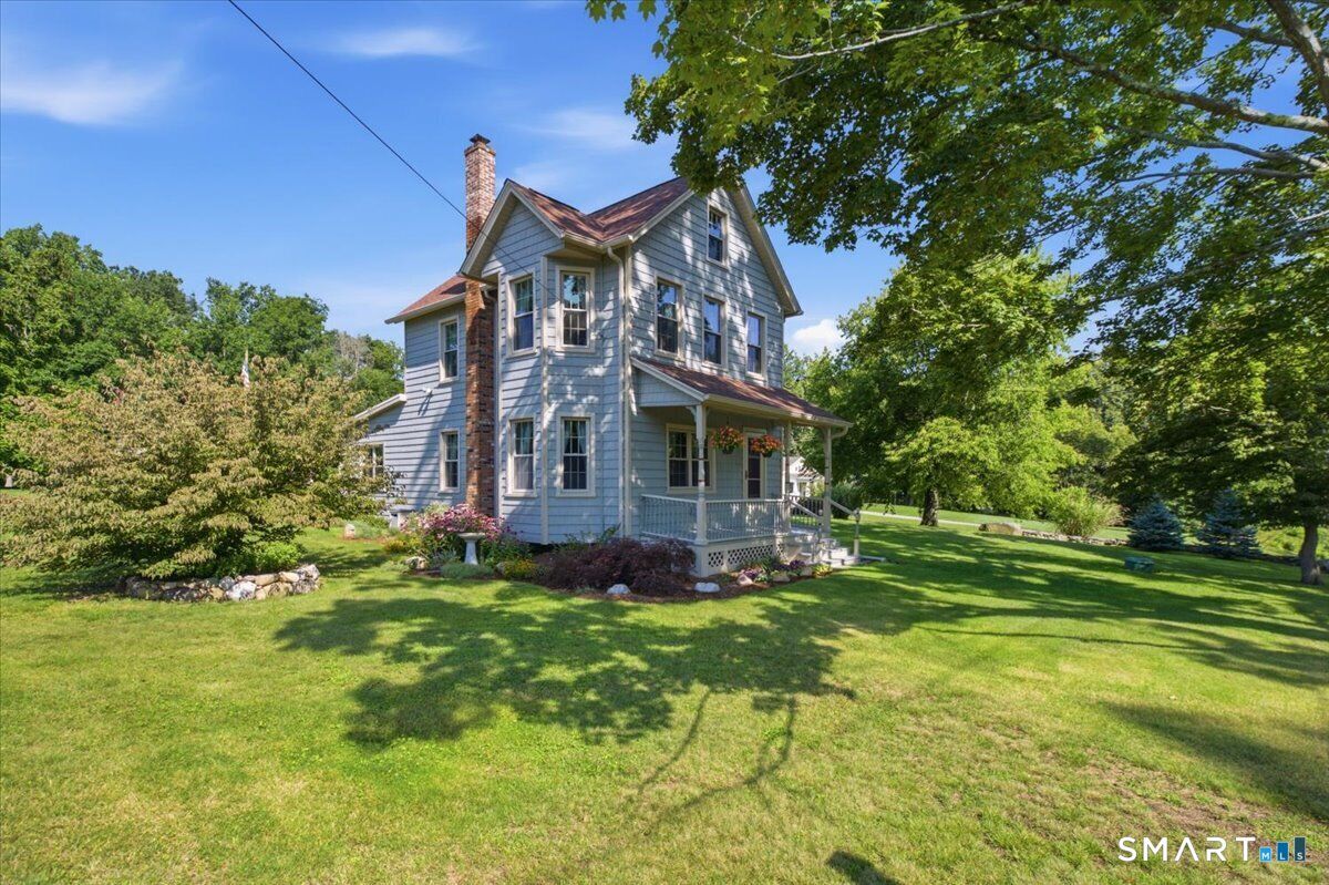 Property Photo:  113 Mott Hill Road  CT 06424 