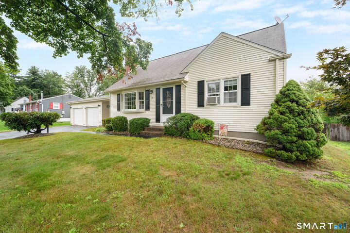 Property Photo:  25 Litchfield Drive  CT 06082 