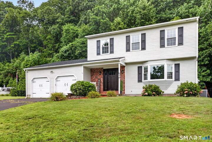 Property Photo:  42 Wood Terrace  CT 06513 