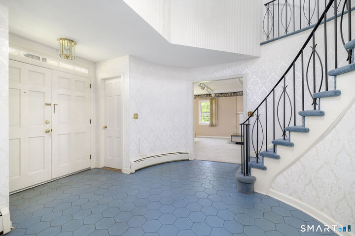 Property Photo:  99 Fawnfield Road  CT 06903 