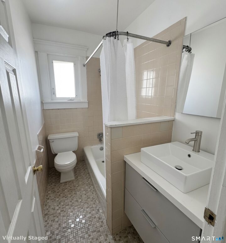 Property Photo: 160 Main Street 3 CT 06516
