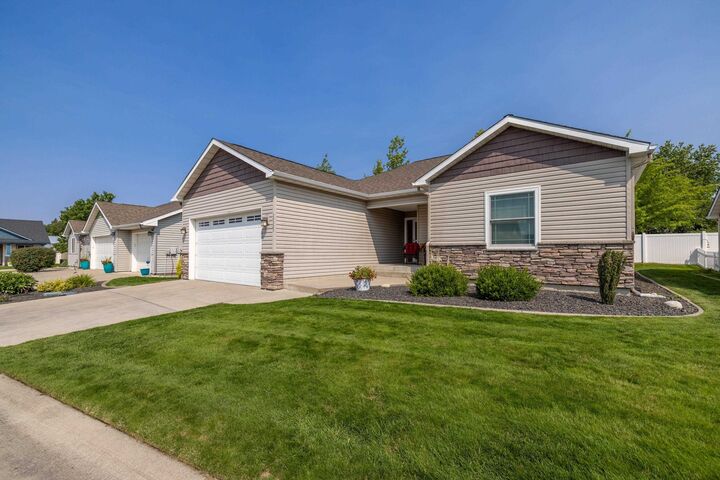 Property Photo: 14325 E Cloverdale Ln WA 99216