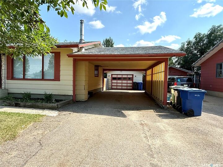 Property Photo:  9026 Mitchell Avenue  SK S9A 3J7 