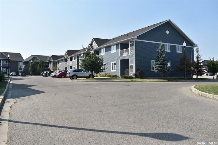 Property Photo:  4167 Green Apple Drive E  SK S4V 1S1 