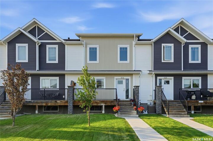 Property Photo: 516 Kloppenburg Crescent SK S7W 0X8
