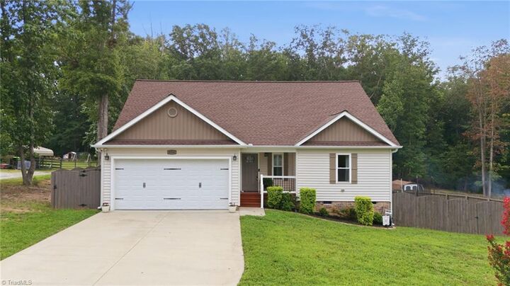 Property Photo: 8504 Altavista Drive NC 27357