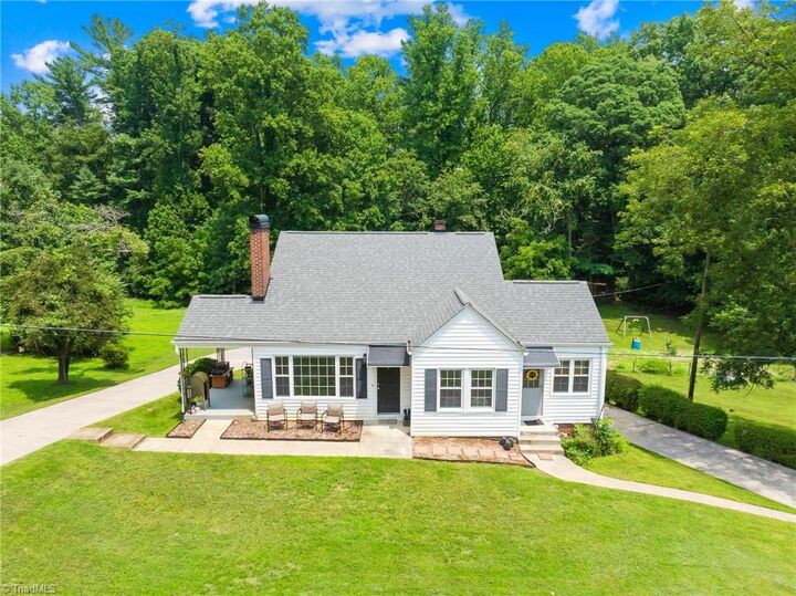 Property Photo: 370 Legion Drive NC 28659