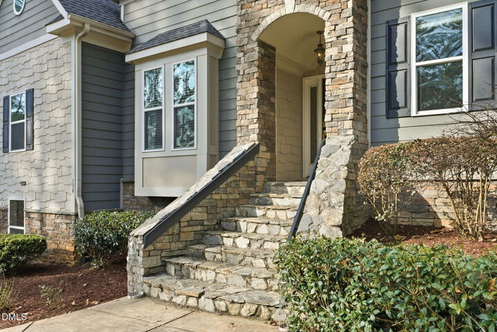 Property Photo: 798 Horizon Drive NC 27312