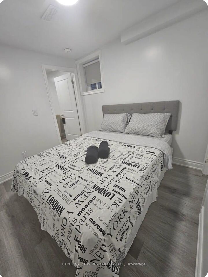 Property Photo: 54 Baycliffe Drive 1 ON L1P 0B2