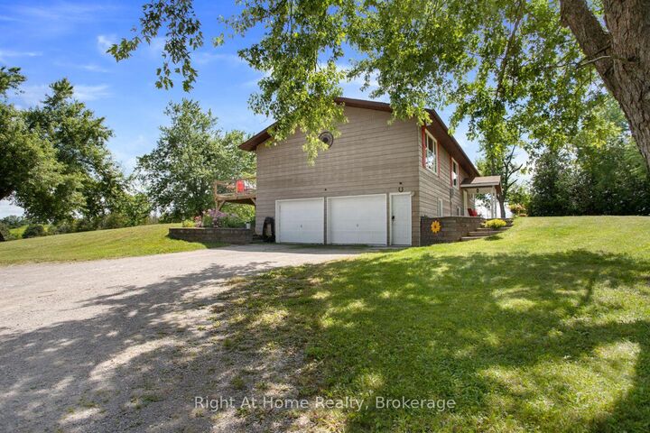 34 Birch Point Road — photo 1