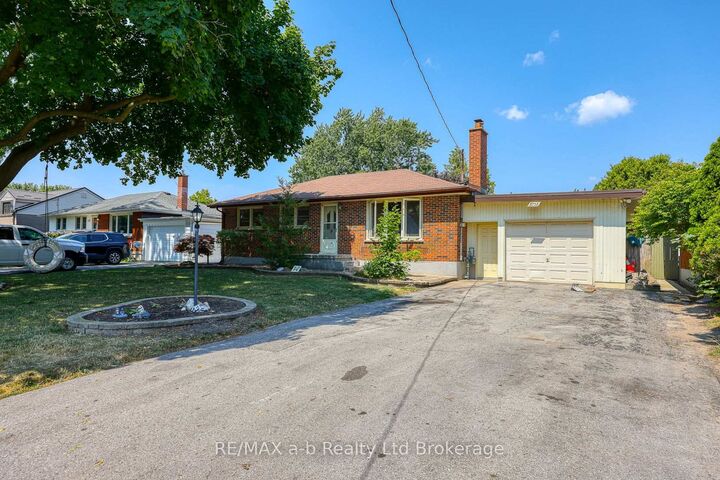 Photo de la propriété: 6752 Beattie Street ON N6P 1A7