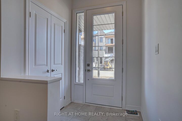 Property Photo: 2038 Cameron Lott Crescent ON L1L 0S1
