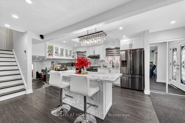 Property Photo: 314 Morrish Road S ON M1C 1G1