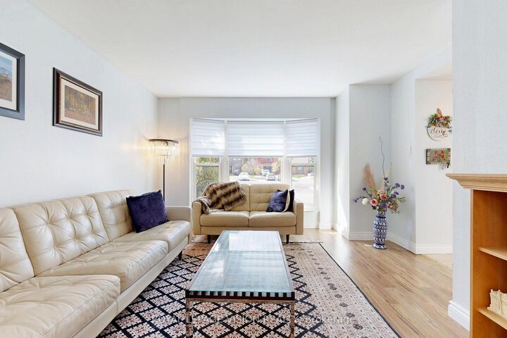 Property Photo:  39 Lucas Lane 16  ON L1S 3P7 