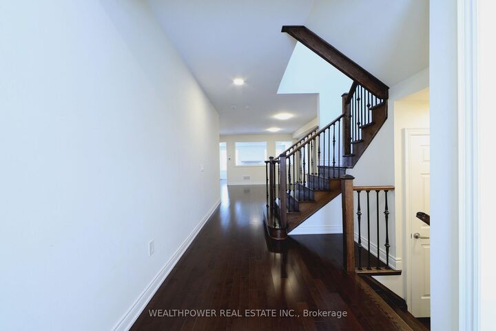 Property Photo: 248 Belmore Court ON L9E 1H4