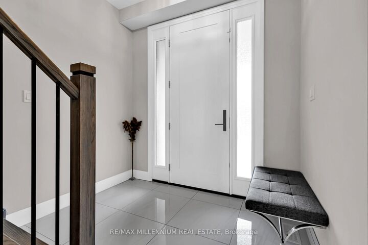 Property Photo:  11 Tindall Crescent S  ON L9W 6P4 