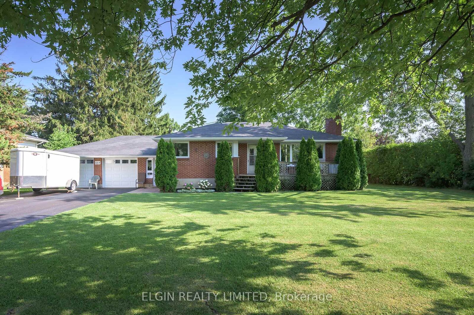 Property Photo: 664 Elm Street ON N5R 1L3