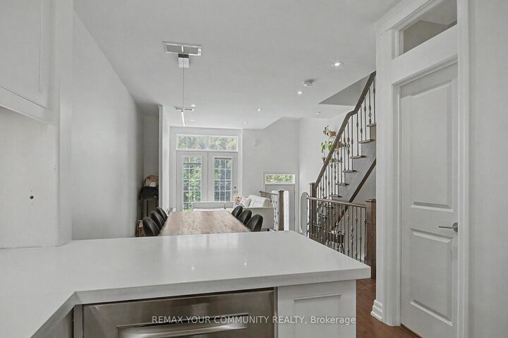 Property Photo:  1079 Broadview Avenue  ON M4K 2S4 