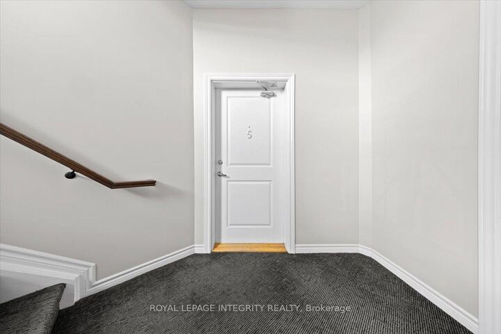 Property Photo:  100 Prestige Circle 5  ON K4A 0Y1 