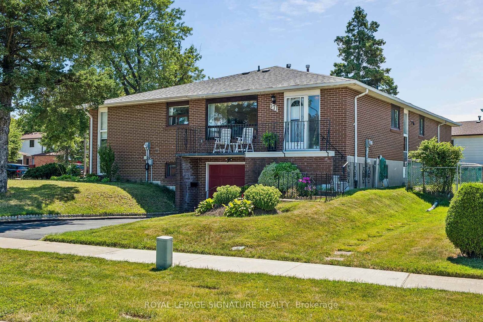 Property Photo:  171 Petworth Crescent  ON M1S 3M6 