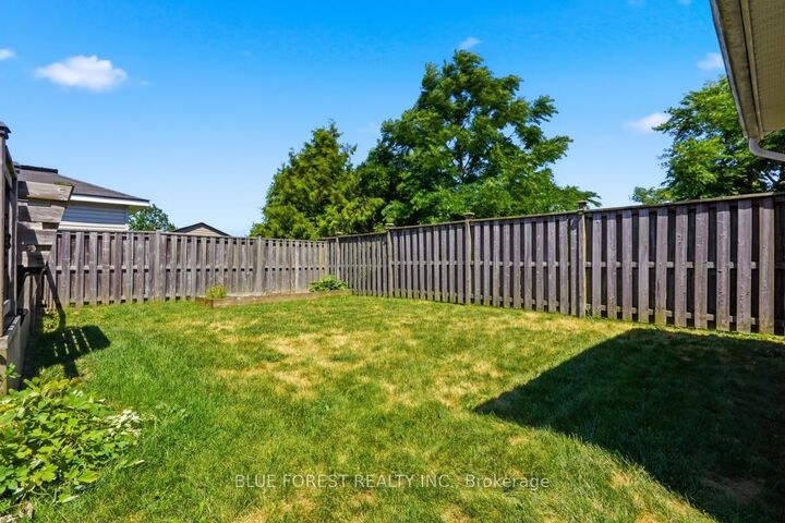 Property Photo:  1506 Chelton Place  ON N6M 1M2 