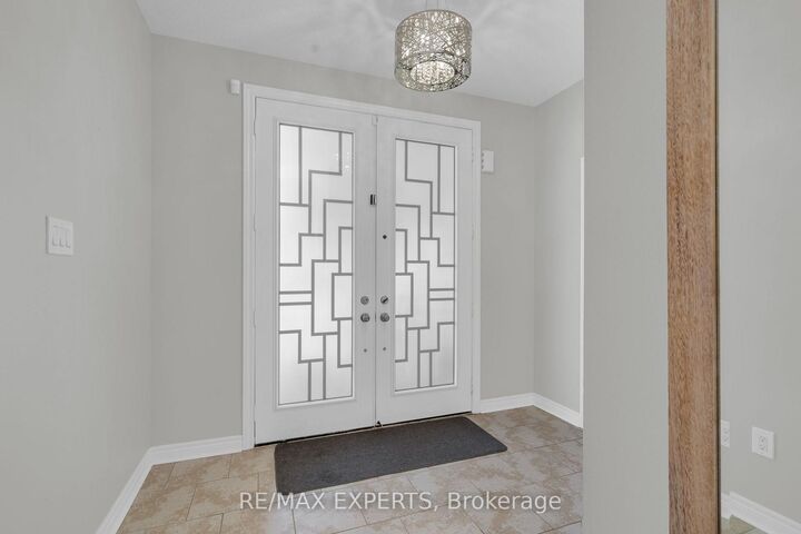 Property Photo: 25 McCandless Court ON L7C 3R6