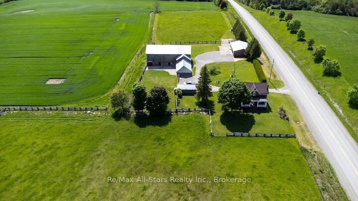 Property Photo:  402 Mount Horeb Road  ON K0L 2X0 
