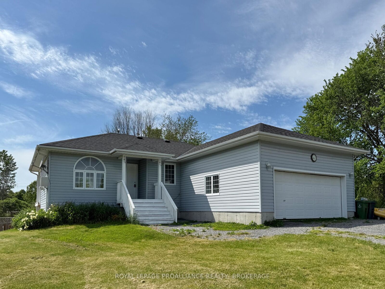Property Photo:  3081 Barnaby Court  ON K0H 1H0 