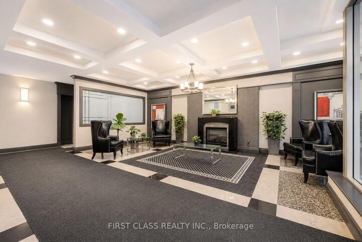 Property Photo: 91 Townsgate Drive 106 ON L4J 8E8