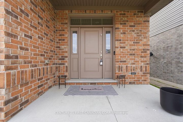 Property Photo: 1485 Riverbend Road ON N6K 0E7