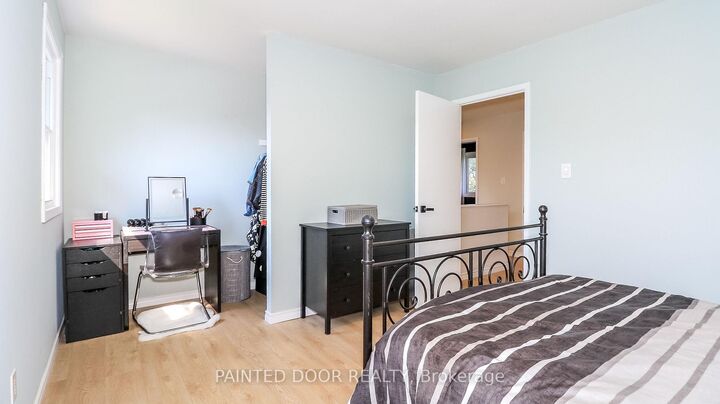 Property Photo: 105 Oren Boulevard ON L4N 4M3