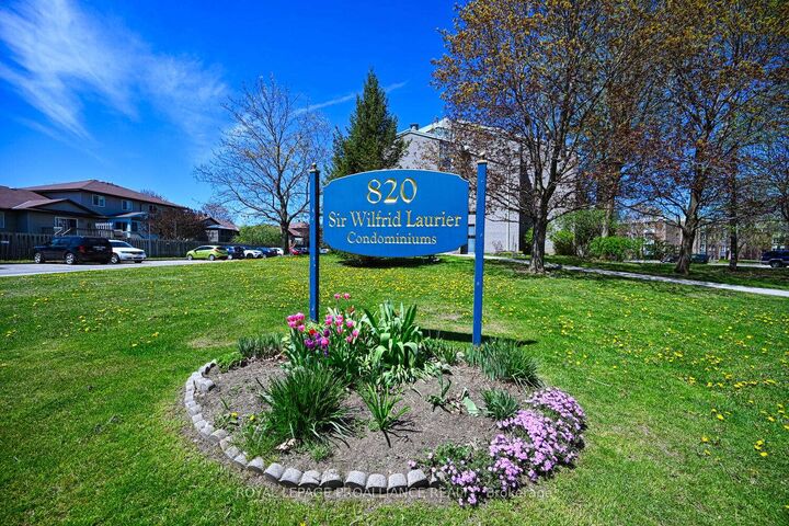820 Laurier Boulevard 205 — photo 1