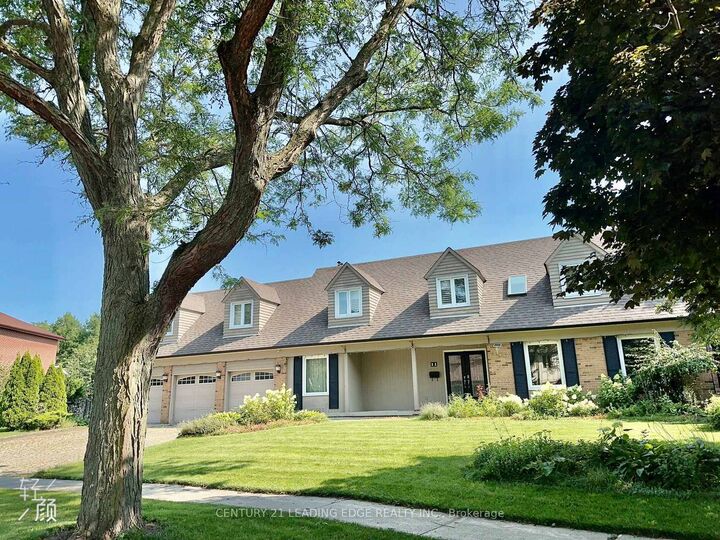 Property Photo:  11 Rae Crescent  ON L3R 2X8 
