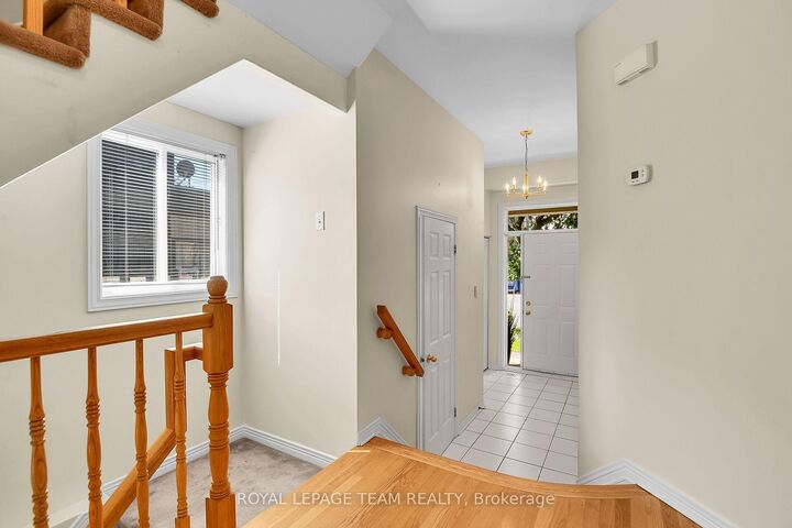 Property Photo: 307 Cyr Avenue ON K1L 7N6