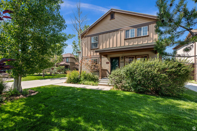 Property Photo:  1272 E Foxcrest Ct 555  UT 84098 
