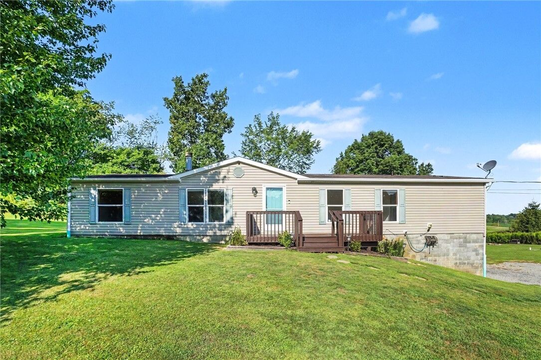 Property Photo:  369 Mount Herman Church Rd  PA 16101 
