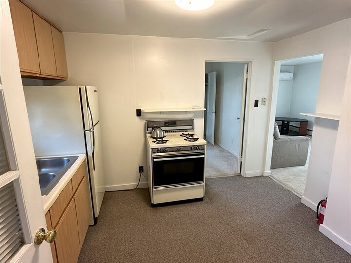 Property Photo:  726 N Pike Rd  PA 16023 